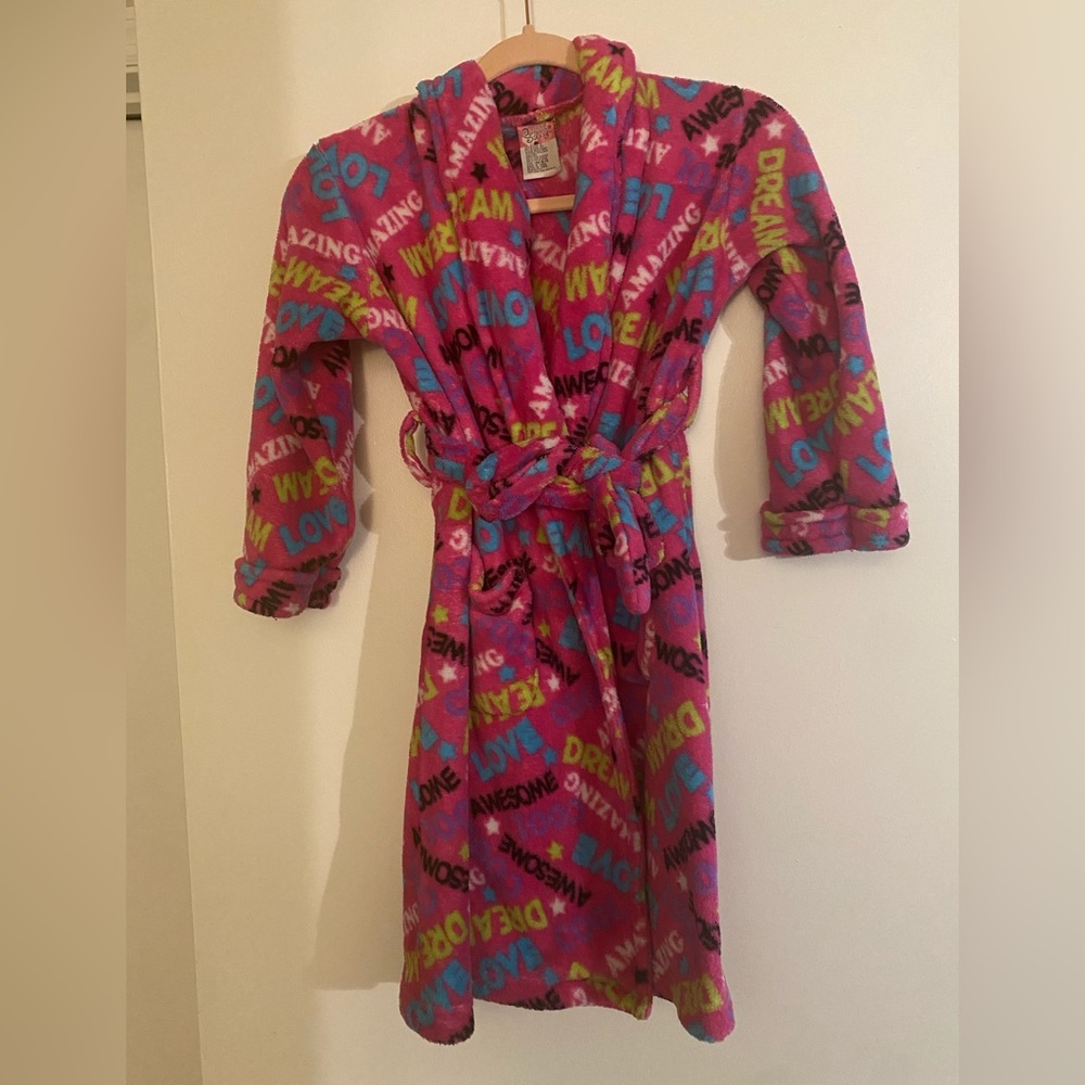 ⭐️Girl’s Pretty Pink Robe With Free Coin Purse⭐️